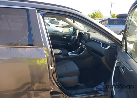 2021 Toyota Rav4 Xle из США, поврежденный, VIN 2T3P1RFV6MC199710